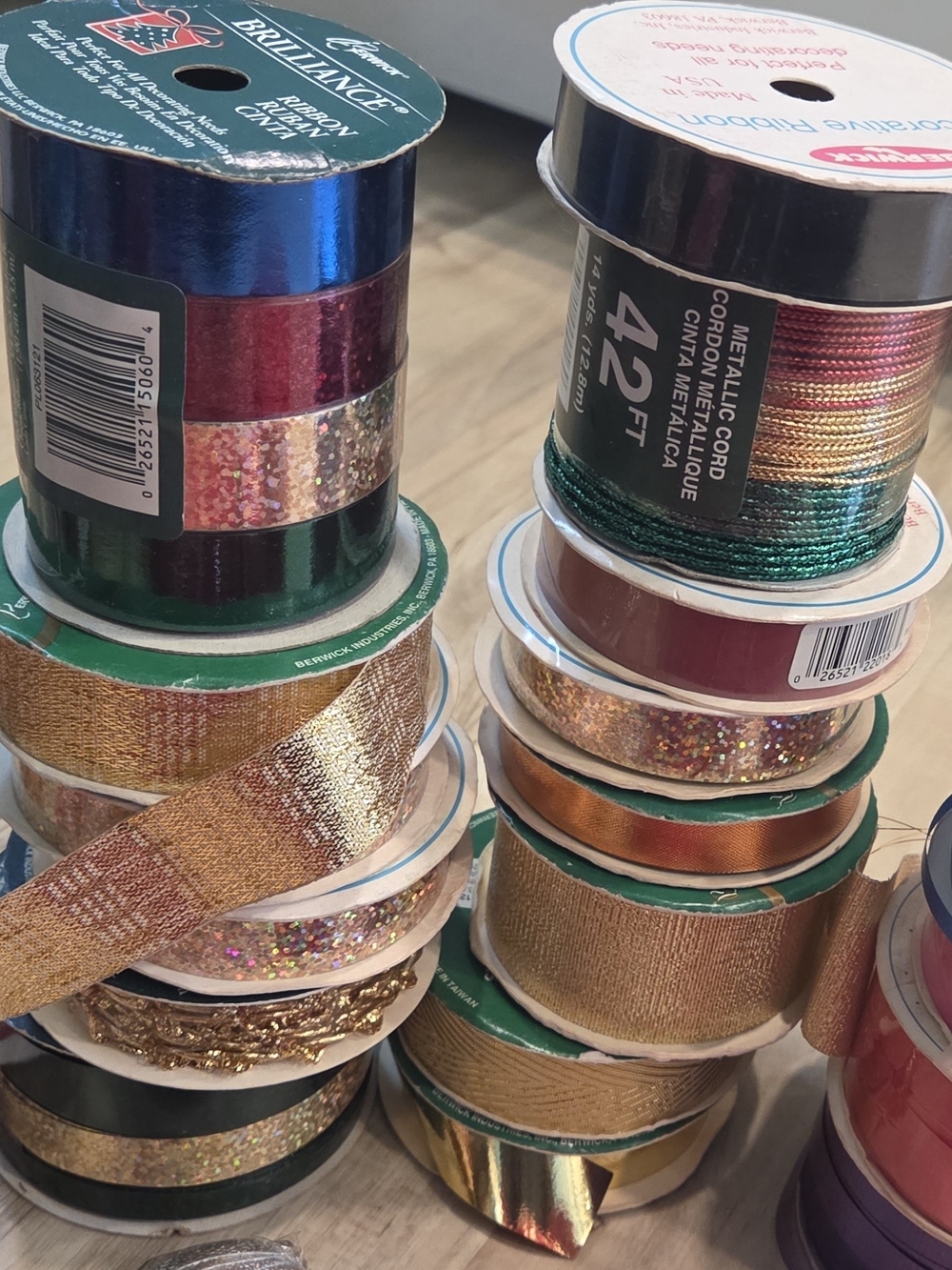 Assorted Holiday Ribbons 40ct - Picture 3 of 5